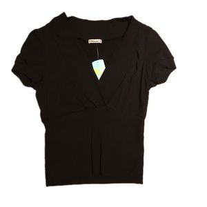 NWT Forever 21 black short sleeve v neck sweater top